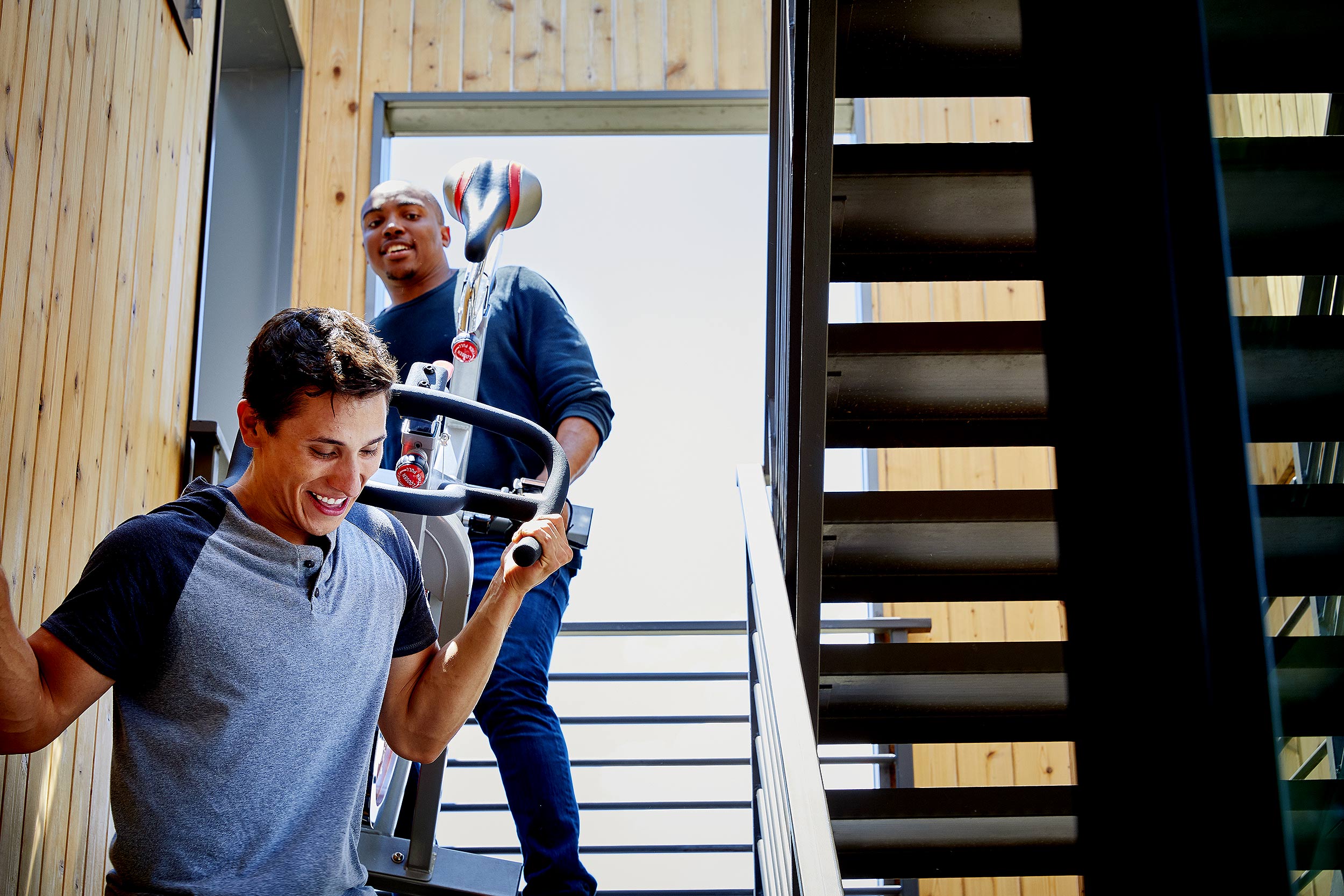 MIDFIRST_movers_50A1427